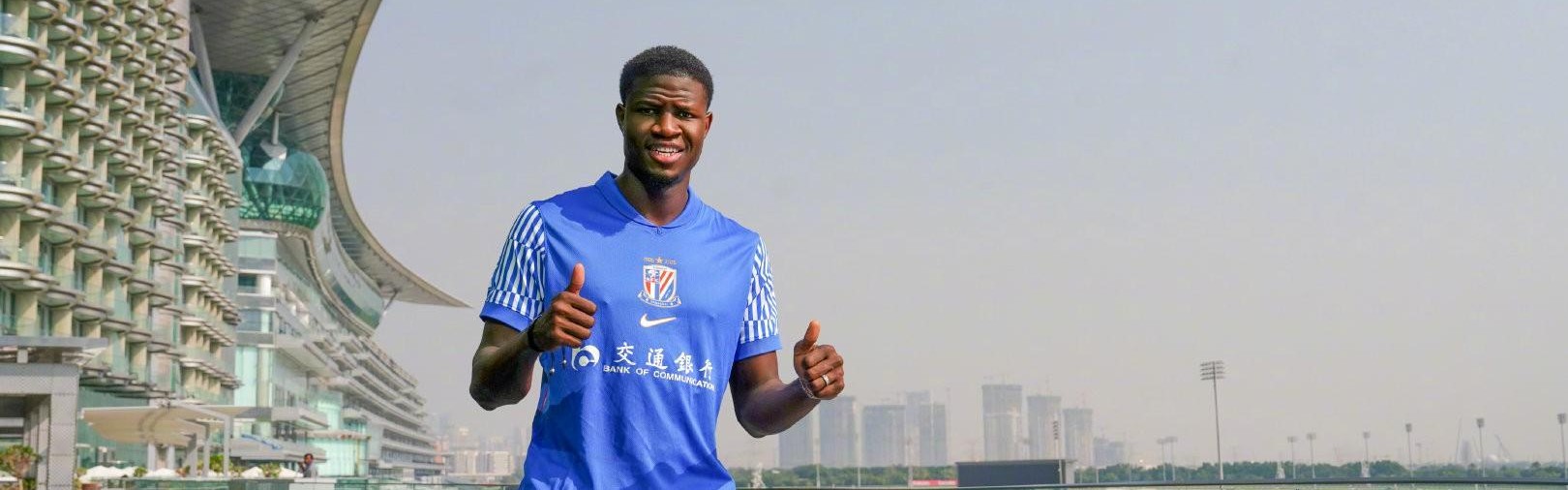 游戏模拟器-官方：上海申花签下塞内加尔28岁中锋马克塔-盖伊