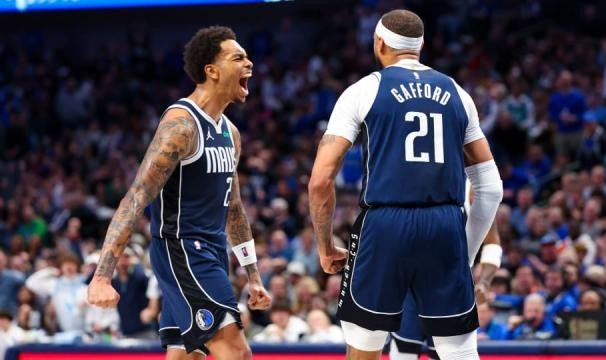 新援亮相35分屠杀雷霆！独行侠开启北伐剑指总冠军