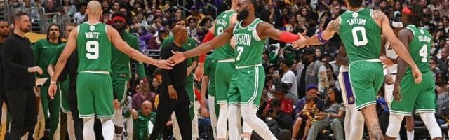 游戏模拟器-15胜1负攻防兼备！绿军先发五虎再度展现恐怖实力