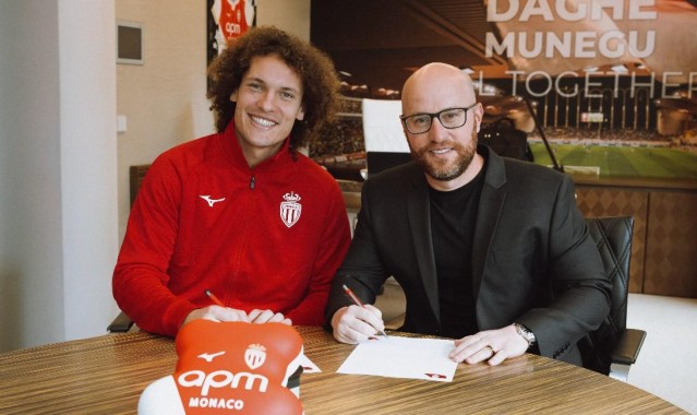 Baccara Gaming-官方：摩纳哥租借莱斯特城中卫费斯，含选择买断条款